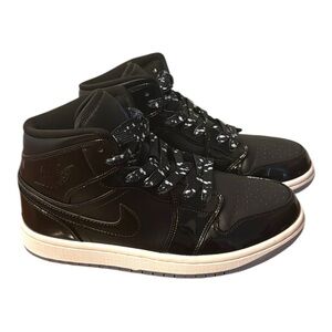 Nike Air Jordan 1 Mid SE ‘Space Jam’  Sneaker –‎ Black/Concord-White Wn's Sz 6.5